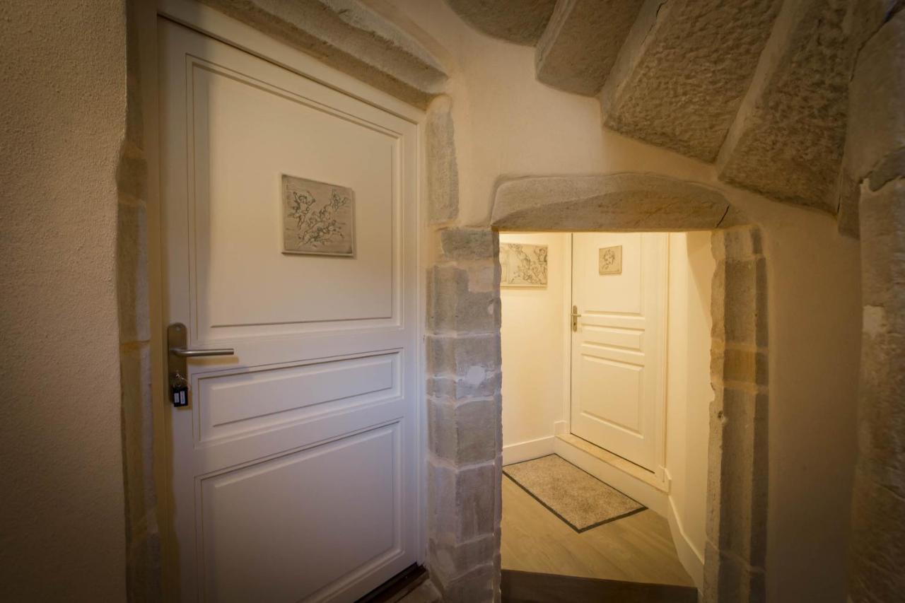 Le Cara - 4 Appartements Calmes Et Chics Au Coeur De Beaune Beaune  Bagian luar foto