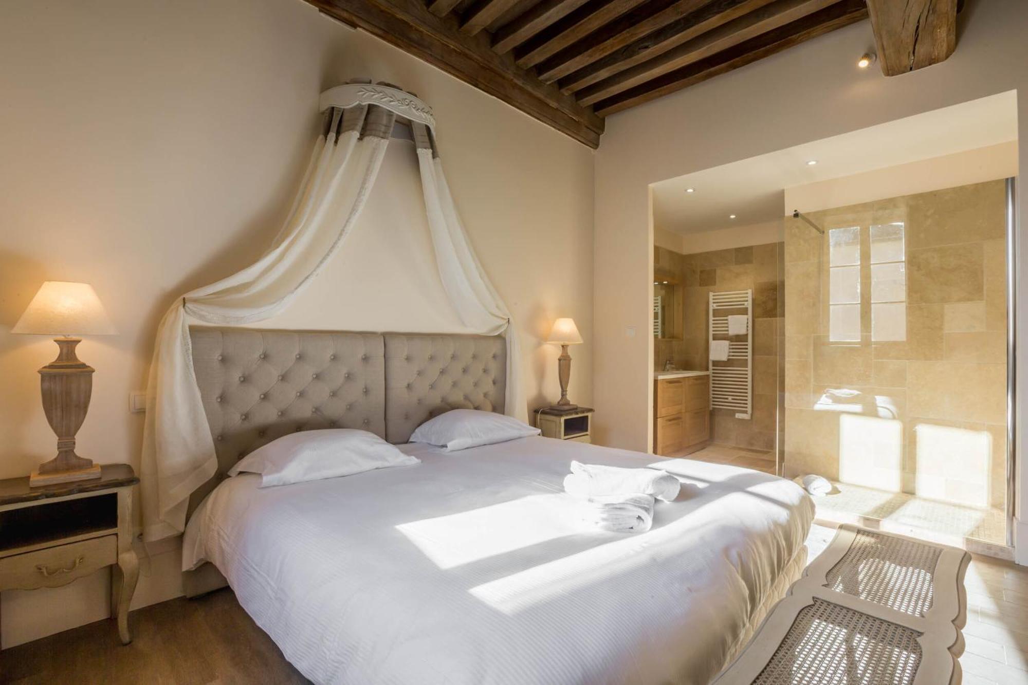 Le Cara - 4 Appartements Calmes Et Chics Au Coeur De Beaune Beaune  Ruang foto