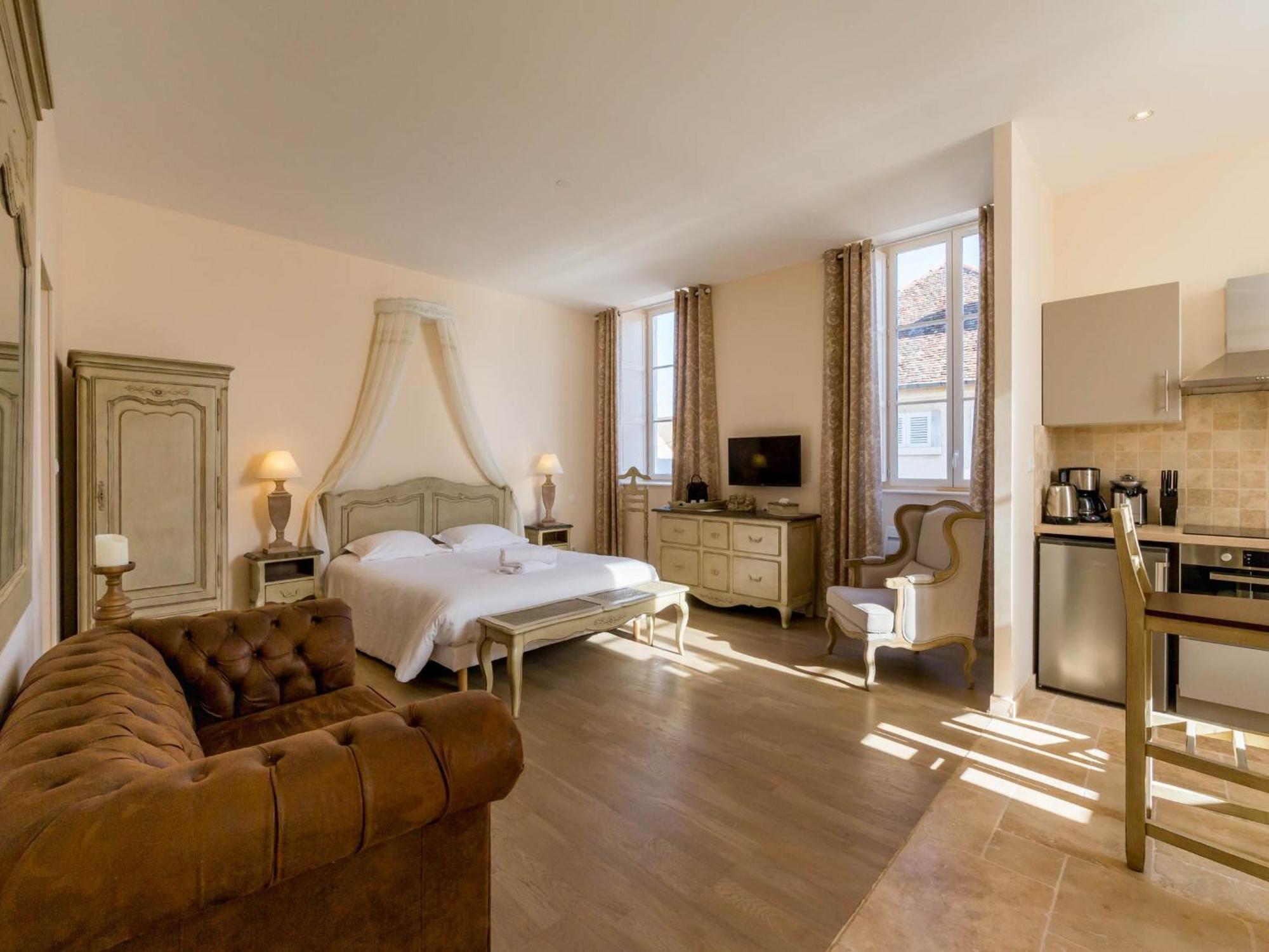 Le Cara - 4 Appartements Calmes Et Chics Au Coeur De Beaune Beaune  Ruang foto