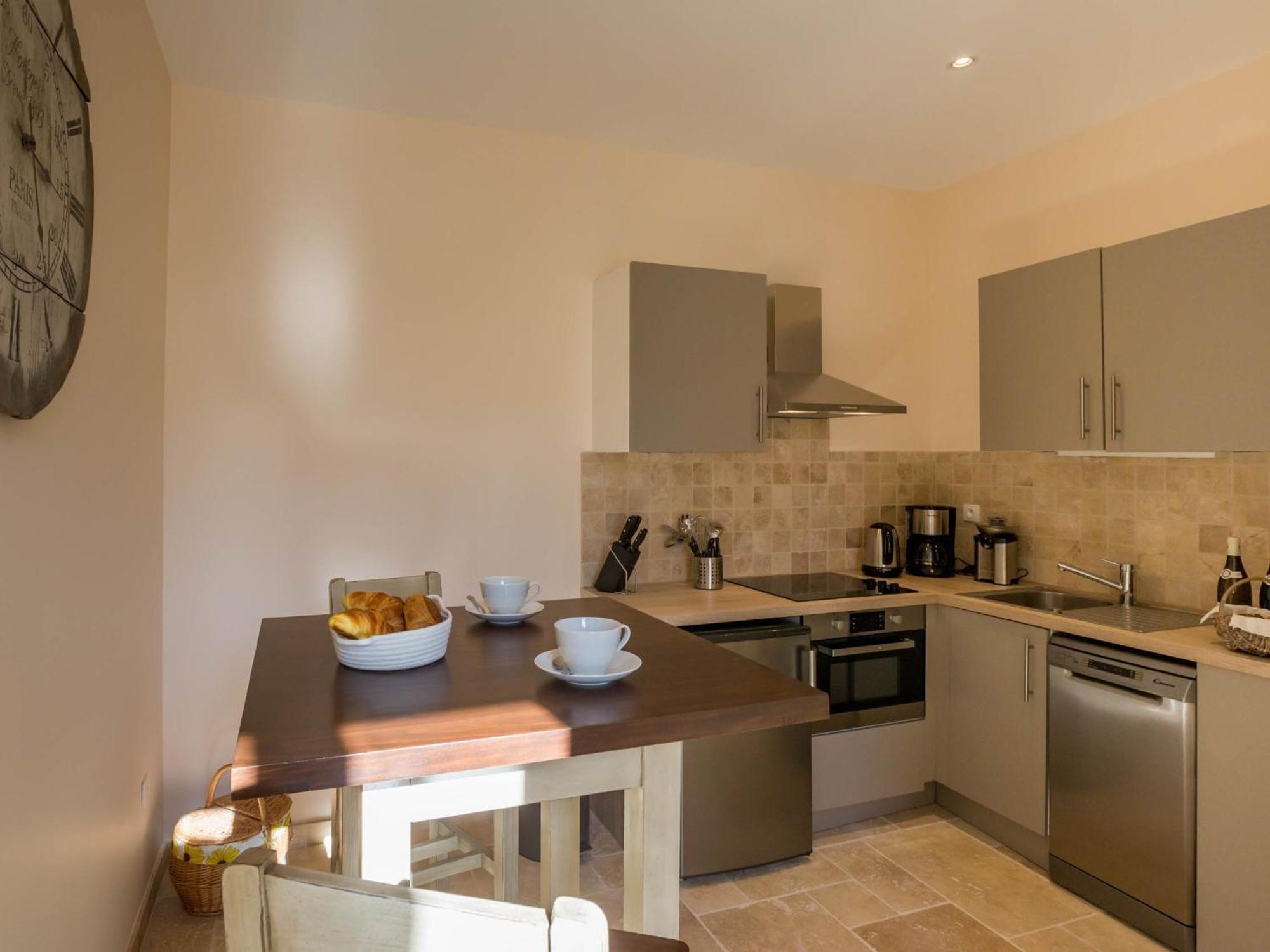 Le Cara - 4 Appartements Calmes Et Chics Au Coeur De Beaune Beaune  Ruang foto
