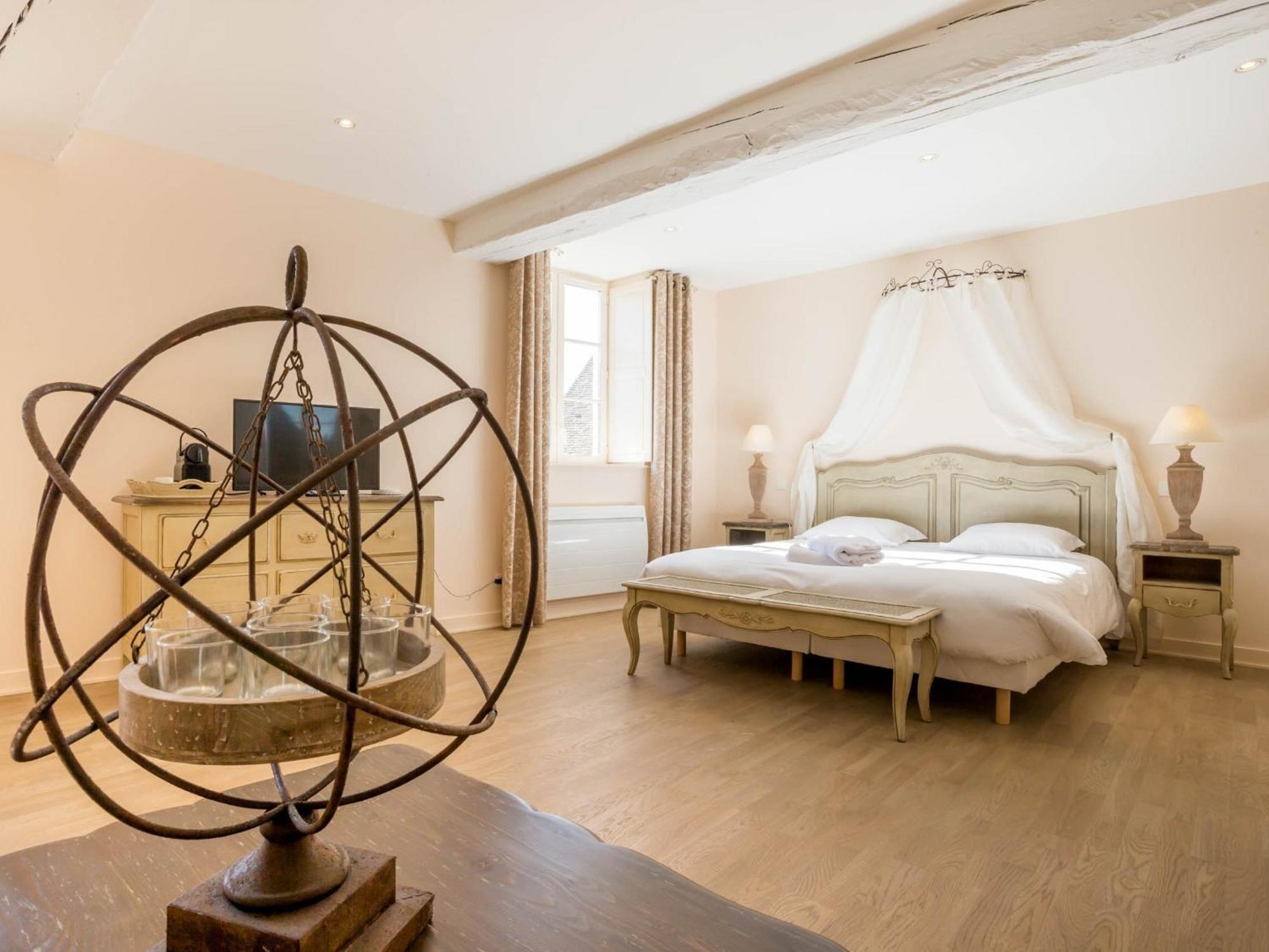 Le Cara - 4 Appartements Calmes Et Chics Au Coeur De Beaune Beaune  Ruang foto