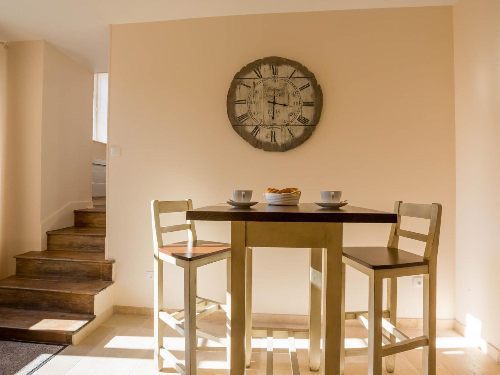 Le Cara - 4 Appartements Calmes Et Chics Au Coeur De Beaune Beaune  Ruang foto