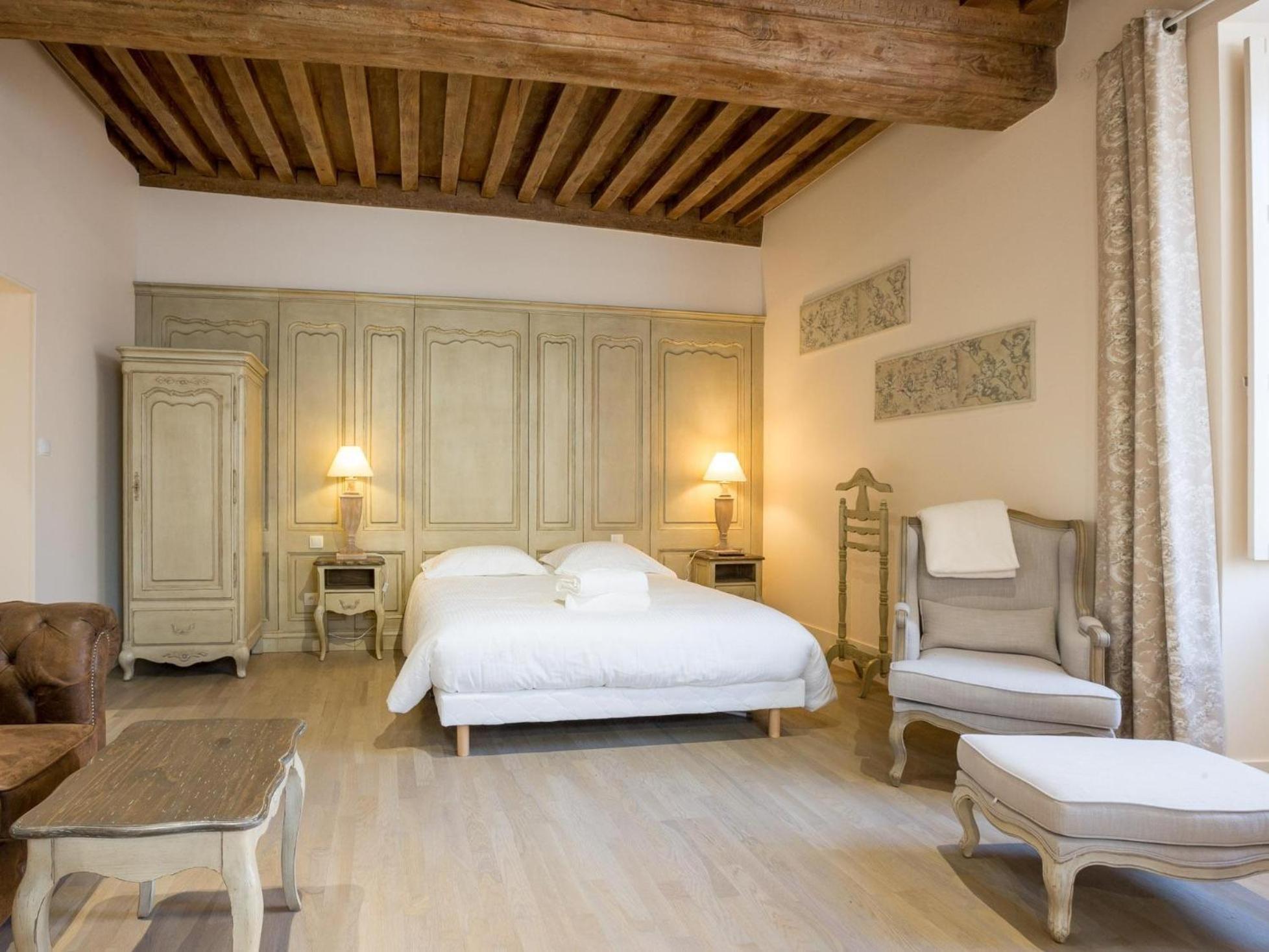 Le Cara - 4 Appartements Calmes Et Chics Au Coeur De Beaune Beaune  Ruang foto
