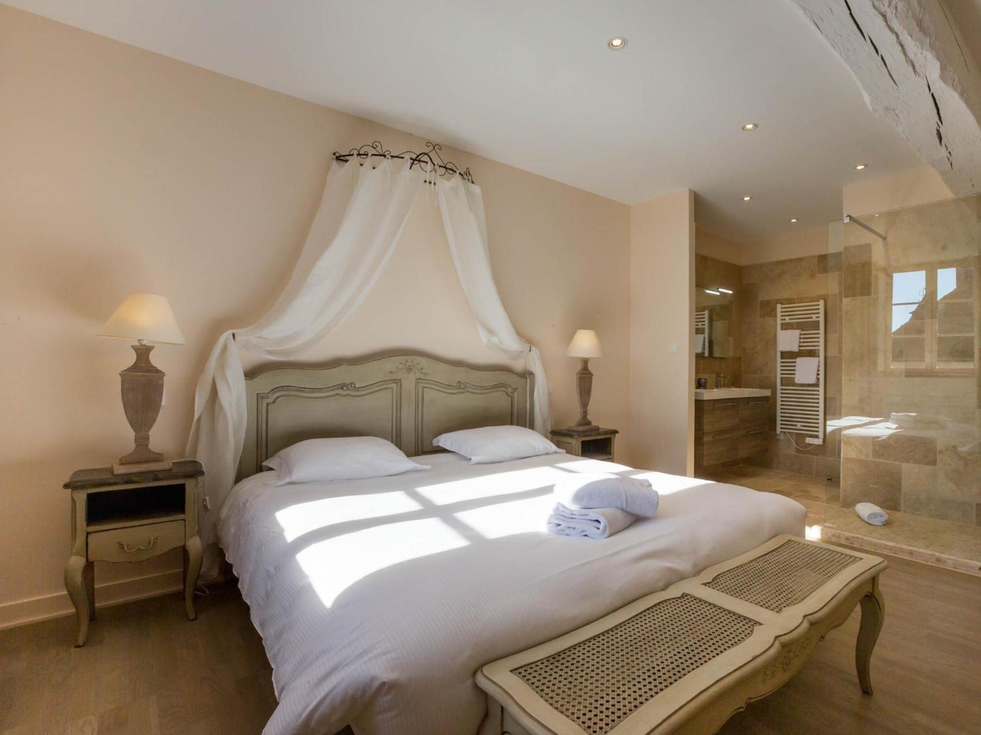 Le Cara - 4 Appartements Calmes Et Chics Au Coeur De Beaune Beaune  Ruang foto